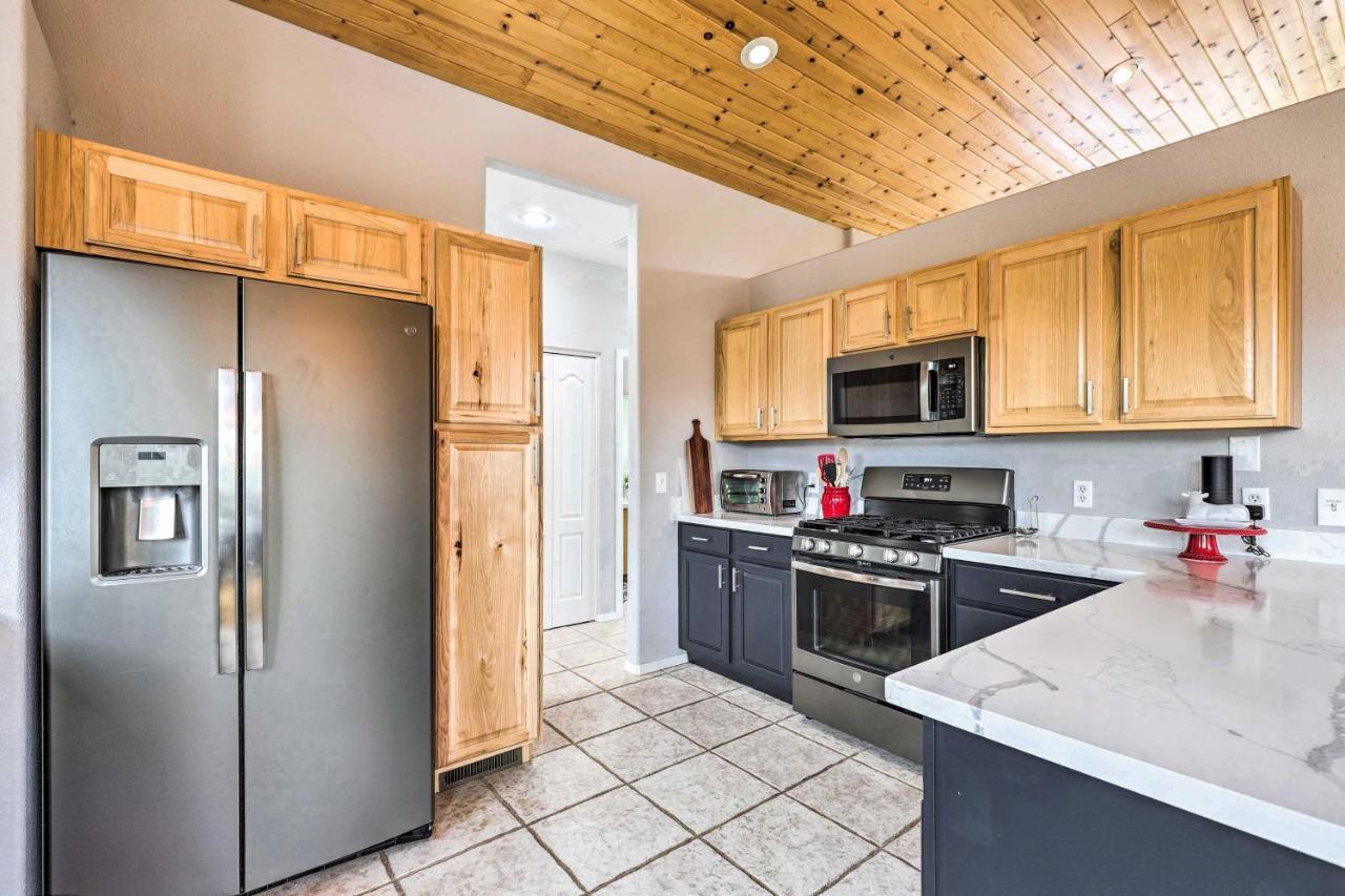 Elkwood Lodge Star Valley Cabin With Hot Tub Payson Exteriör bild